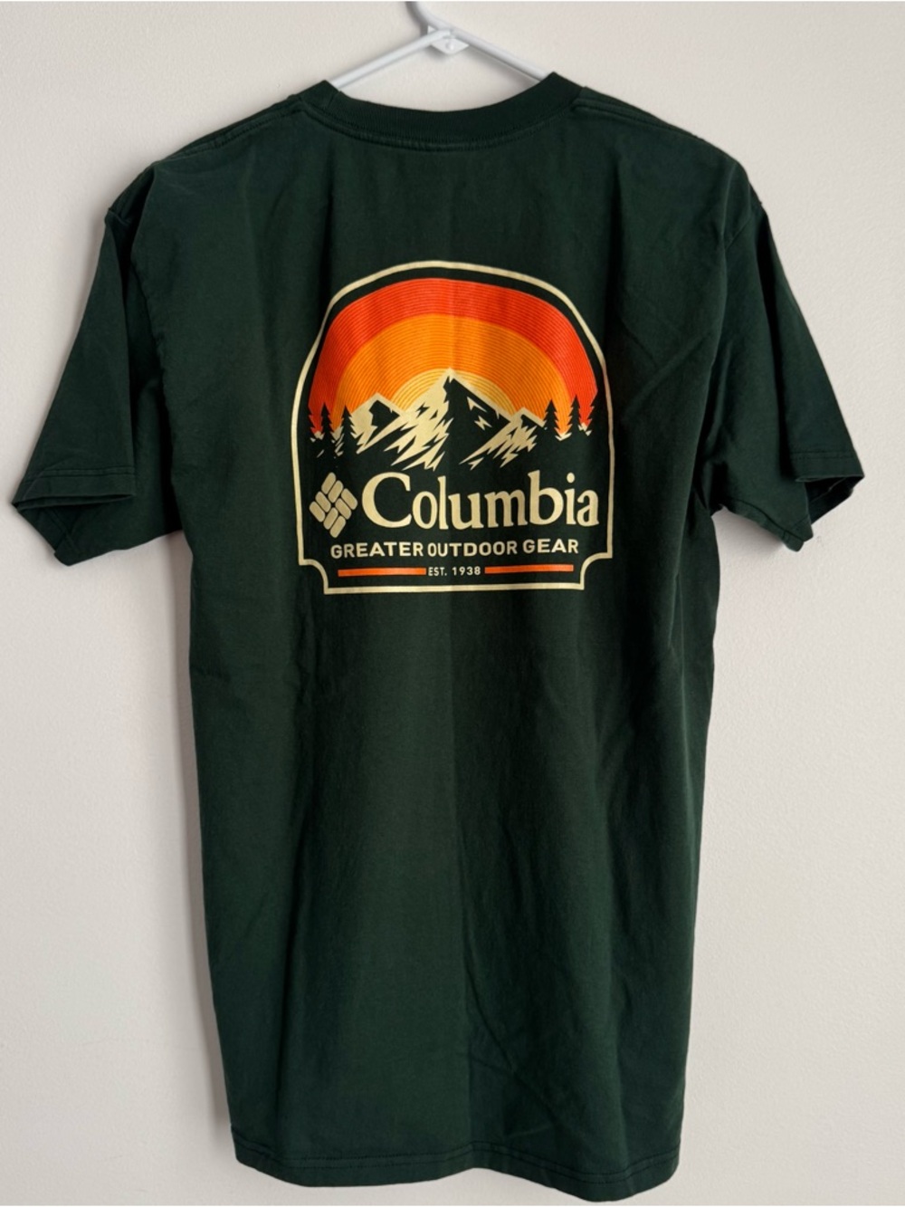Columbia Dark Green Graphic Mountain Logo Short-Sleeve Tee